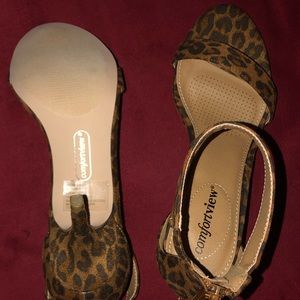 Leopard Print Kitten Heel Ankle Sandal